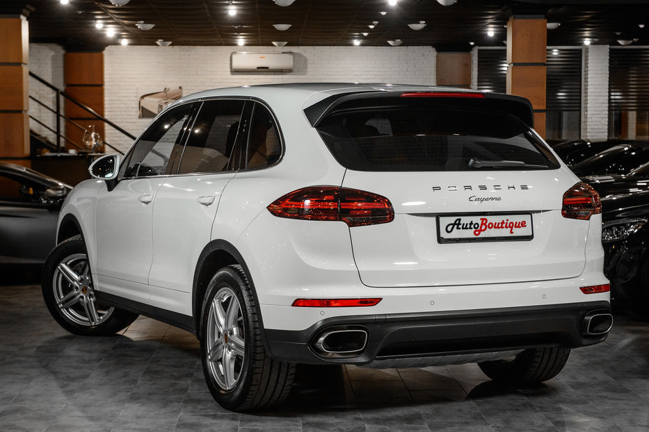 Продам Porsche Cayenne 2016 года в Одессе