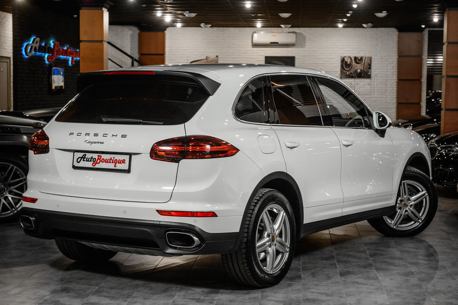 Продам Porsche Cayenne 2016 года в Одессе