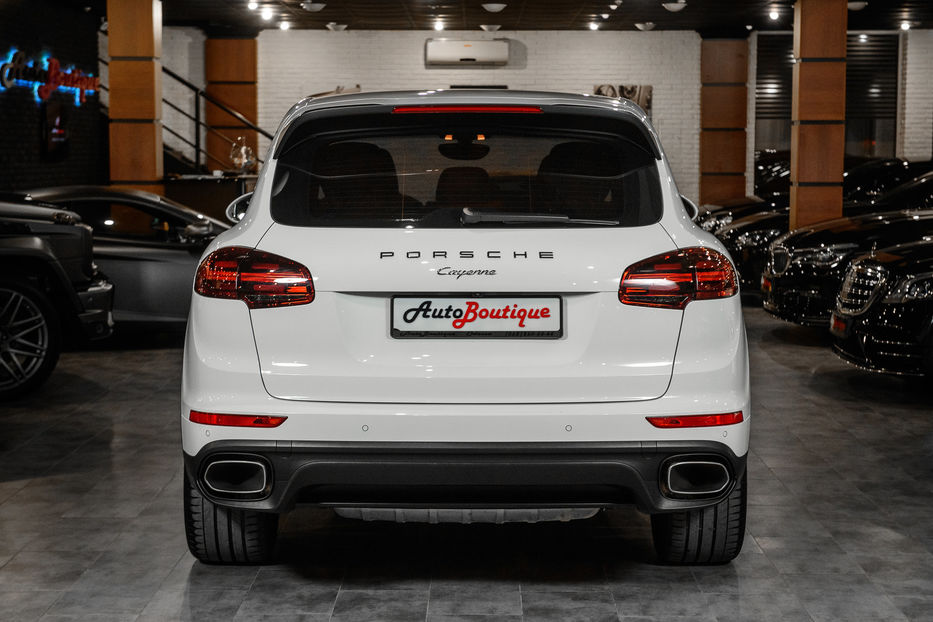 Продам Porsche Cayenne 2016 года в Одессе