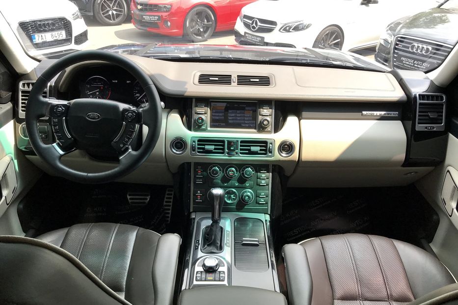 Продам Land Rover Range Rover STARTECH 2010 года в Киеве