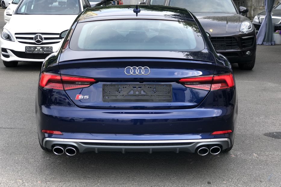 Продам Audi S5 Sportback 2018 года в Киеве