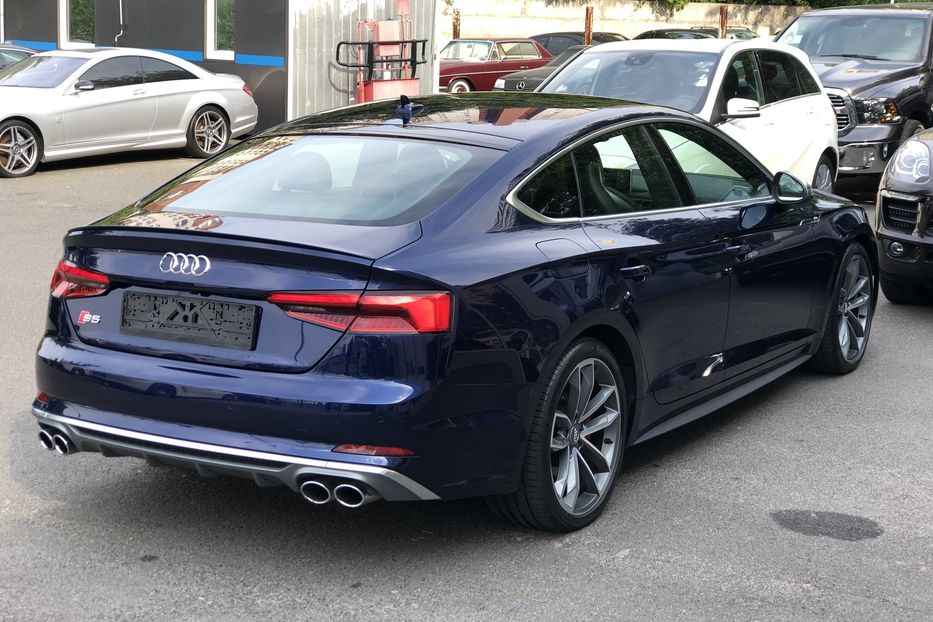 Продам Audi S5 Sportback 2018 года в Киеве