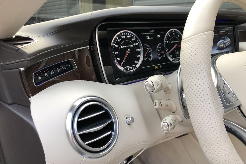 Продам Mercedes-Benz S-Class Coupe 63AMG 4Matic 2015 года в Киеве