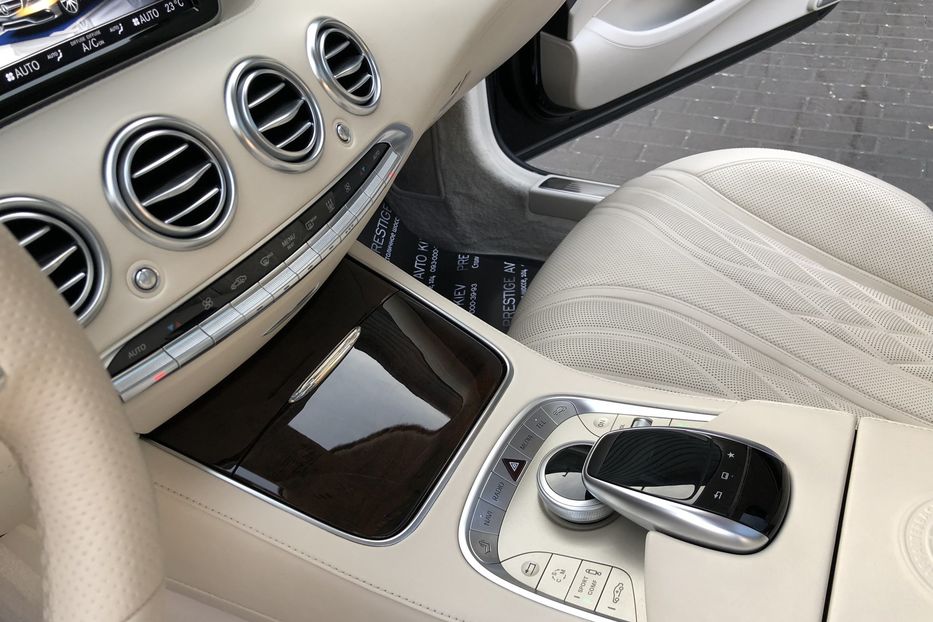 Продам Mercedes-Benz S-Class Coupe 63AMG 4Matic 2015 года в Киеве
