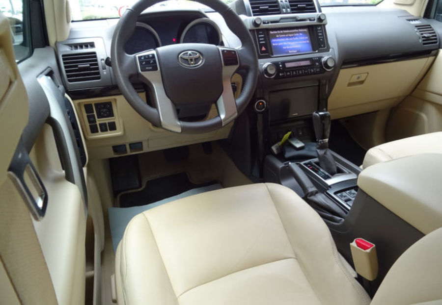 Prodam Toyota Land Cruiser 100 V Kieve 2017 Goda Vypuska Za 17 500