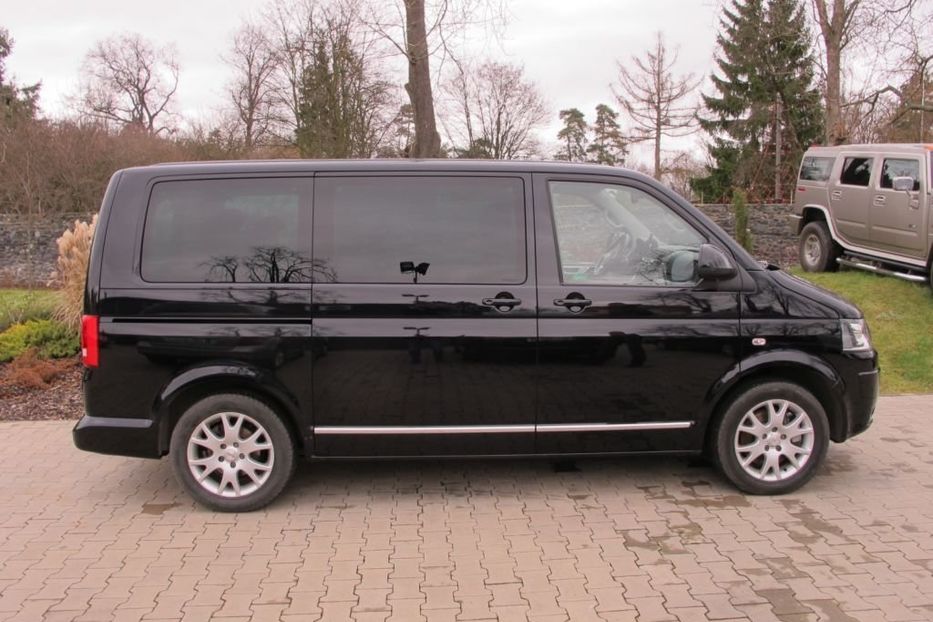 Volkswagen multivan 2011