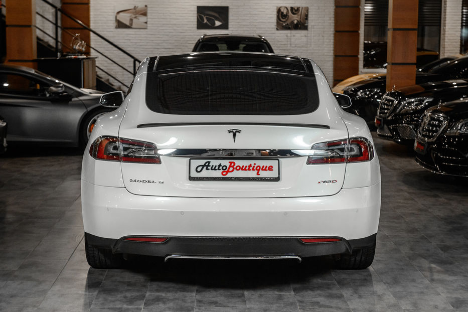 Продам Tesla Model S P85D 2015 года в Одессе