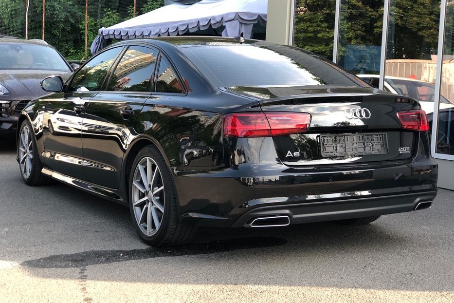 Продам Audi A6 s-line quattro 2017 года в Киеве