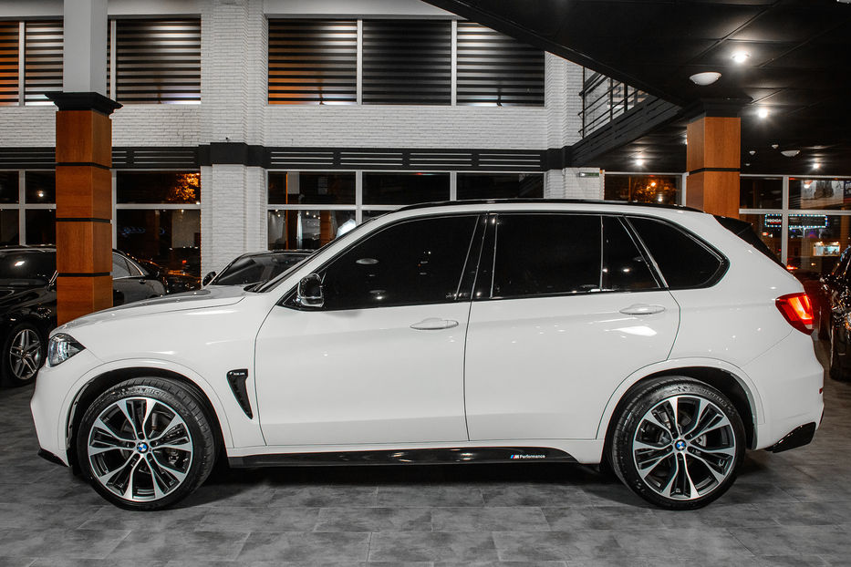 Продам BMW X5 M-paket 2014 года в Одессе