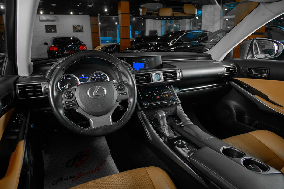 Продам Lexus IS 250 2013 года в Одессе