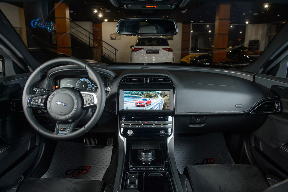 Продам Jaguar XE S 2018 года в Одессе