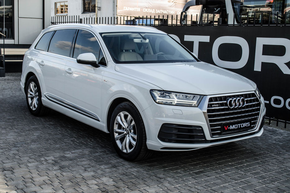 Продам Audi Q7 3.0TDI S-Line 2016 года в Киеве