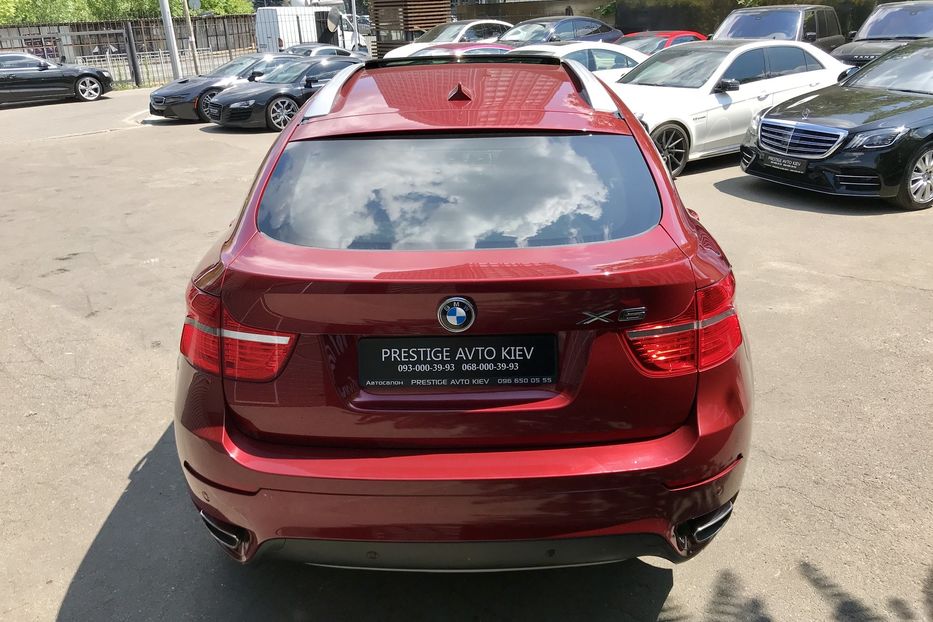 Продам BMW X6 50i 2011 года в Киеве