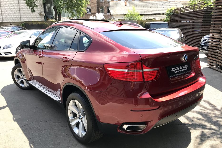 Продам BMW X6 50i 2011 года в Киеве