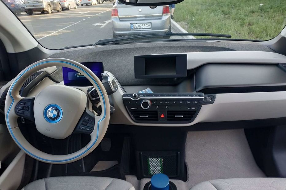 Продам BMW I3 2014 года в Николаеве