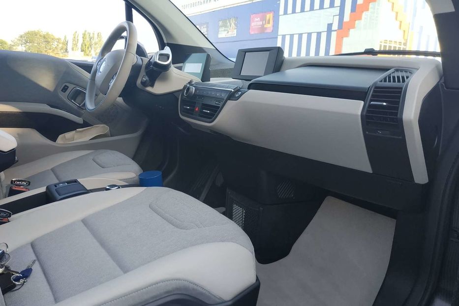 Продам BMW I3 2014 года в Николаеве