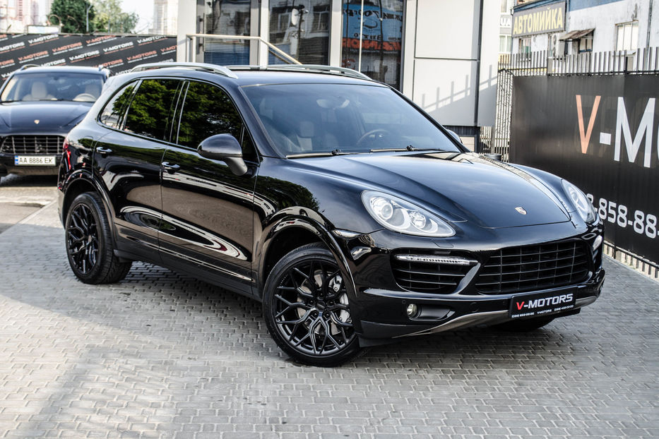 Продам Porsche Cayenne S 2011 года в Киеве