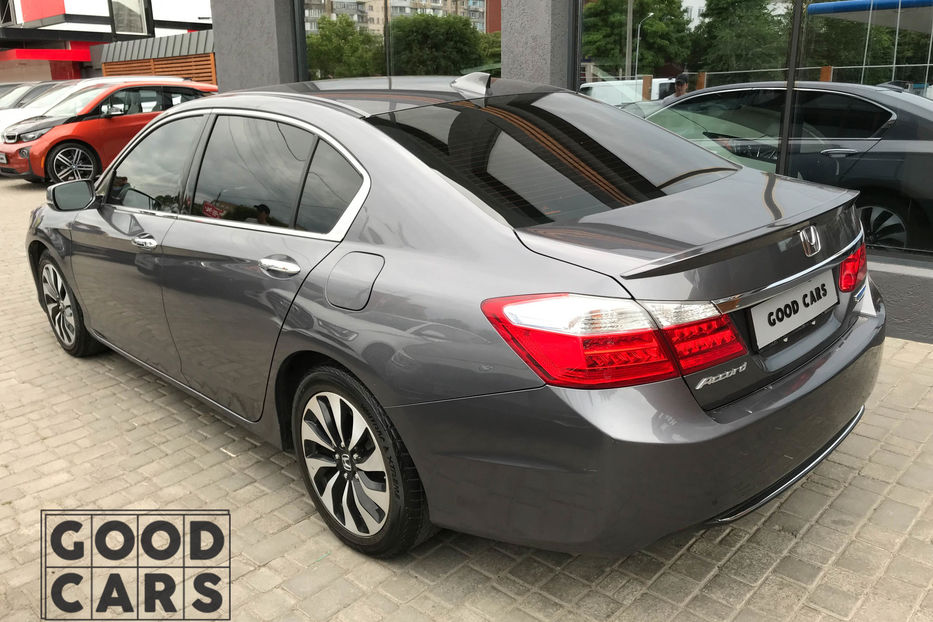 Продам Honda Accord hybrid 2014 года в Одессе