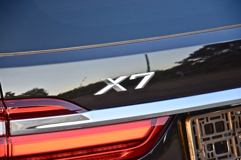 Продам BMW X X7 2019 года в Киеве