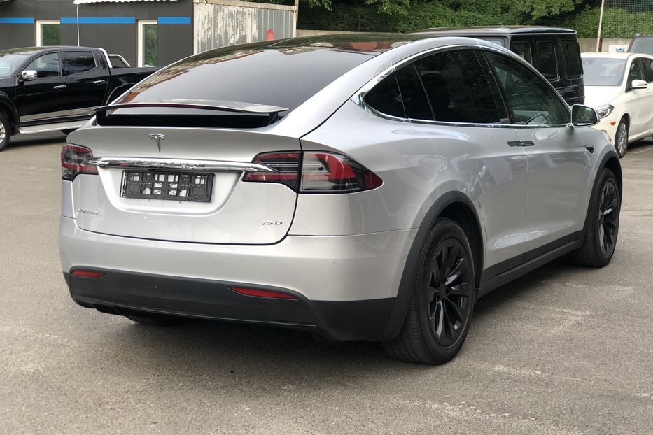 Продам Tesla Model X 75D 2017 года в Киеве