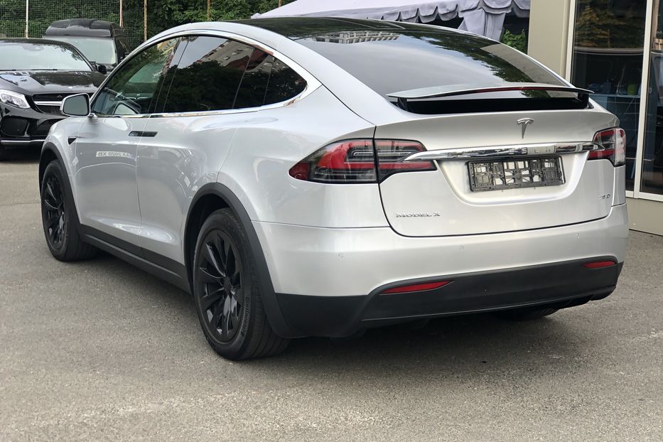 Продам Tesla Model X 75D 2017 года в Киеве