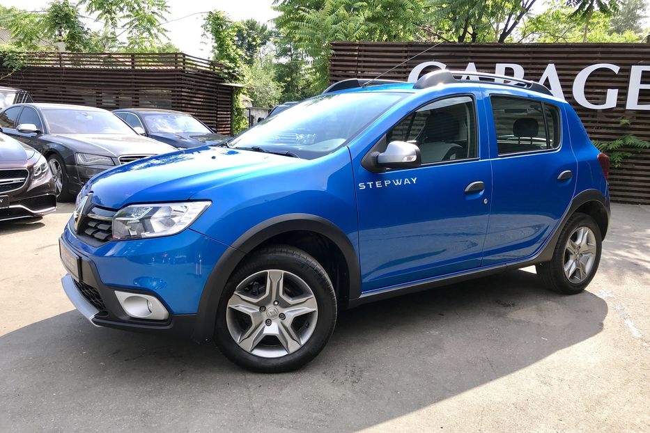 Продам Renault Sandero StepWay LIFE+ 2017 года в Киеве