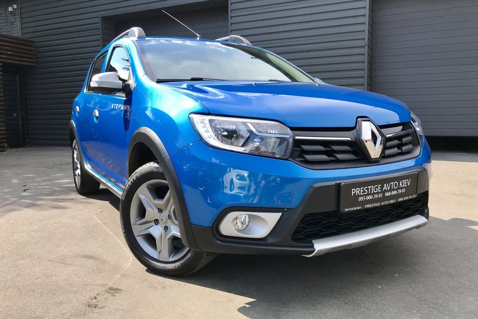 Продам Renault Sandero StepWay LIFE+ 2017 года в Киеве