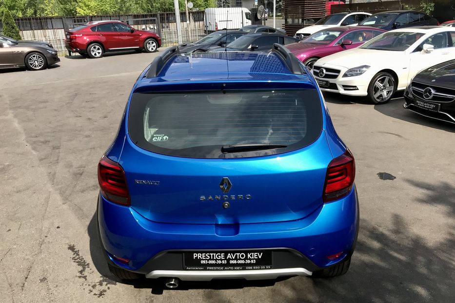 Продам Renault Sandero StepWay LIFE+ 2017 года в Киеве