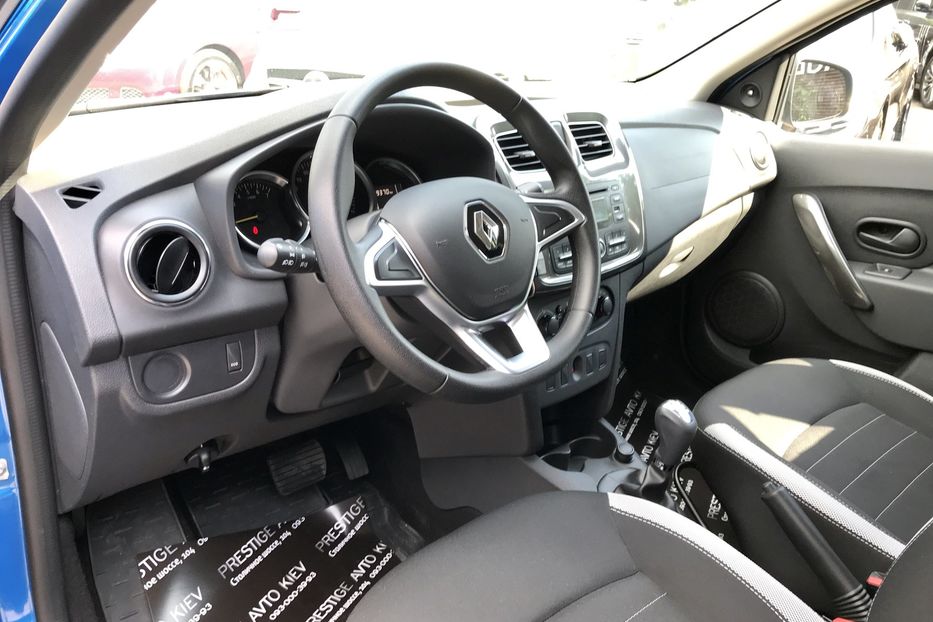 Продам Renault Sandero StepWay LIFE+ 2017 года в Киеве