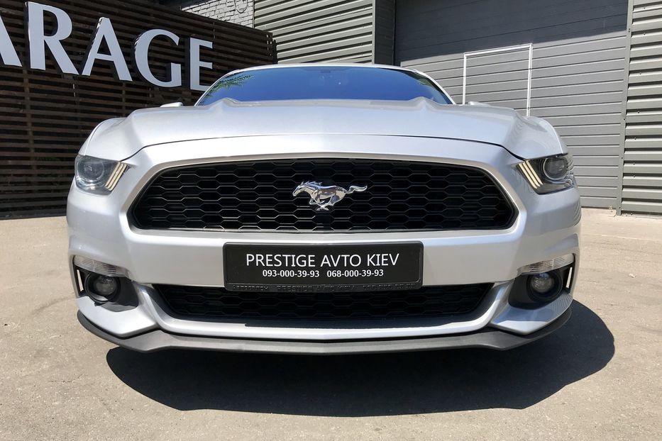 Продам Ford Mustang 2016 года в Киеве