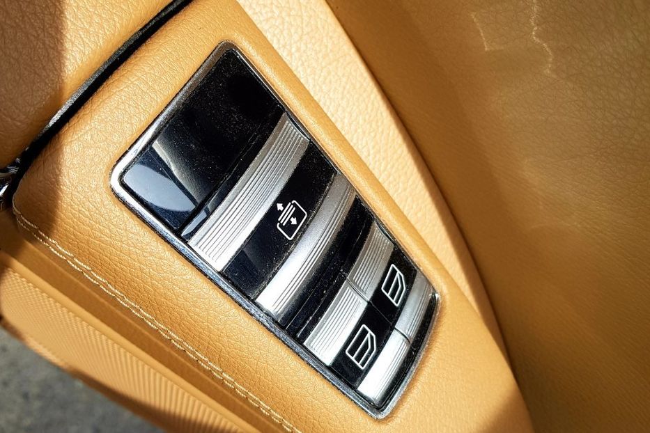 Продам Mercedes-Benz S-Class 550 2007 года в Киеве