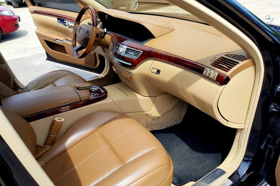 Продам Mercedes-Benz S-Class 550 2007 года в Киеве