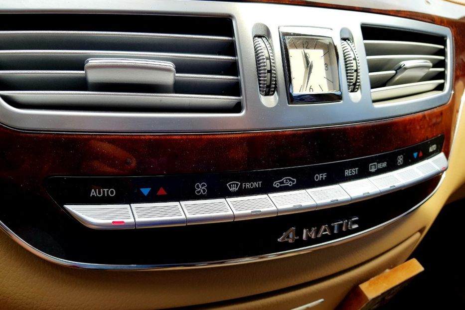 Продам Mercedes-Benz S-Class 550 2007 года в Киеве