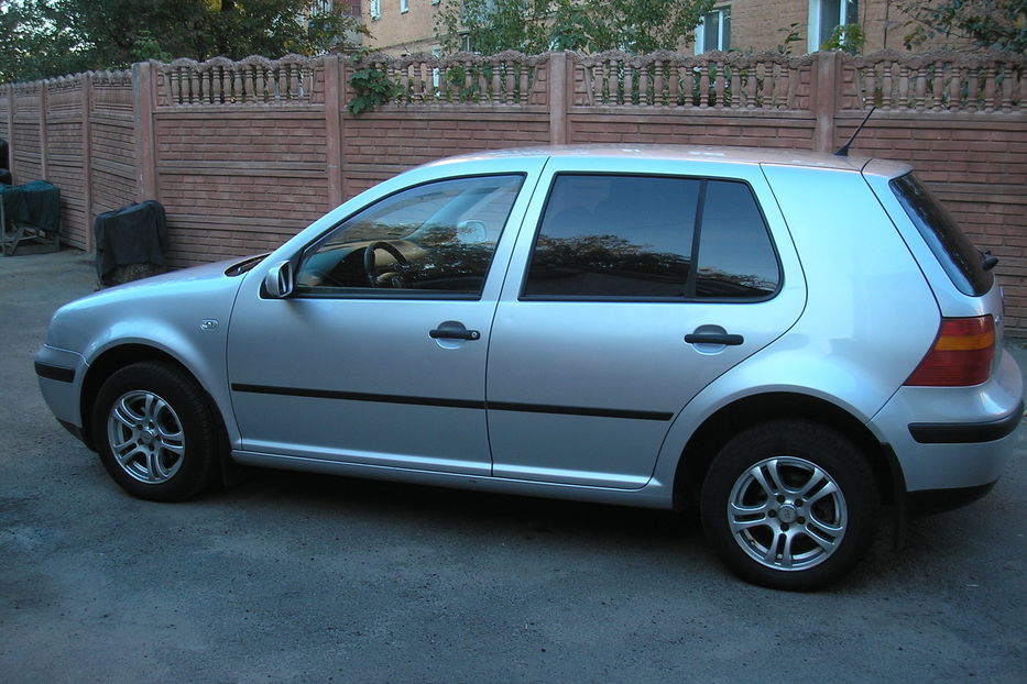 Продам Volkswagen Golf IV 1,4 2004 года в г. Нежин, Черниговская область