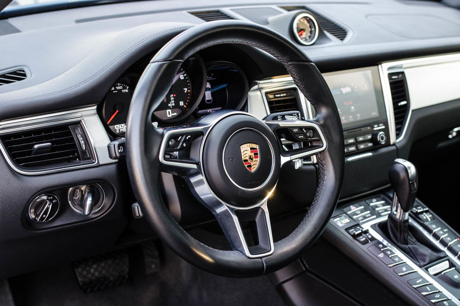 Продам Porsche Macan GTS 2016 года в Киеве