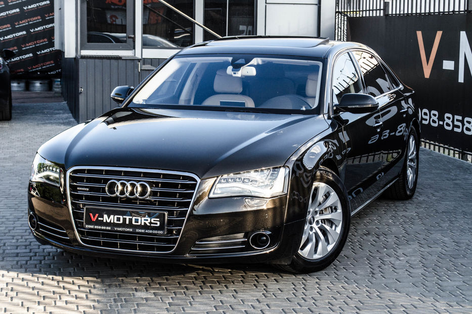 Продам Audi A8 Long 2011 года в Киеве