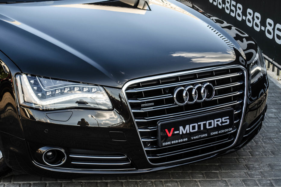 Продам Audi A8 Long 2011 года в Киеве