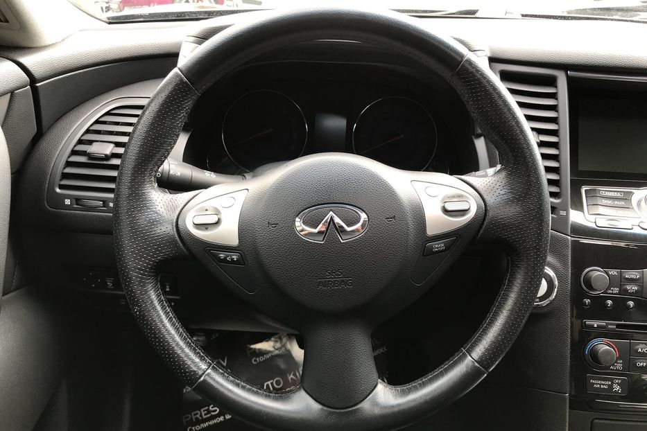 Продам Infiniti FX 35 2008 года в Киеве