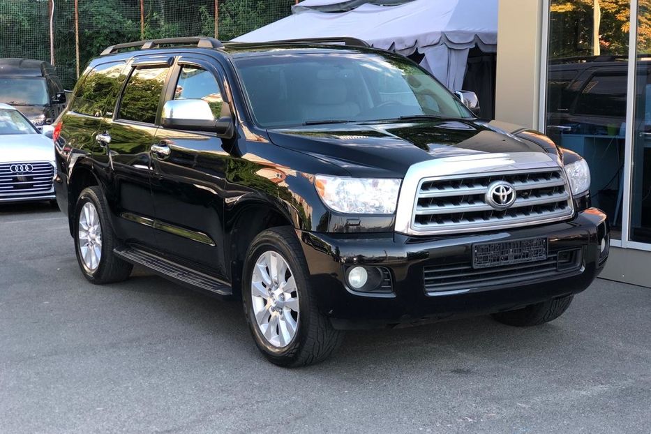 Продам Toyota Sequoia Platinum 2010 года в Киеве