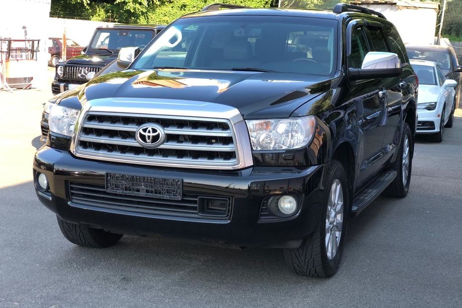 Продам Toyota Sequoia Platinum 2010 года в Киеве