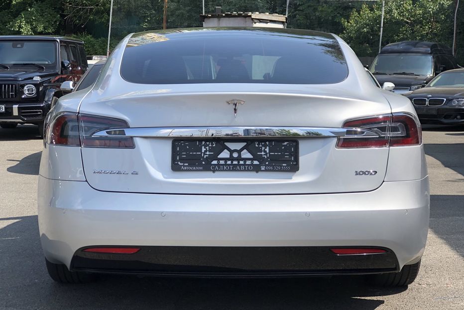 Продам Tesla Model S 100D 2017 года в Киеве