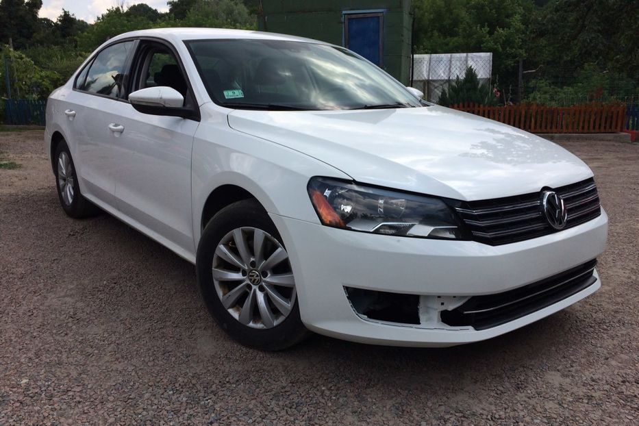 Продам Volkswagen Passat B7 2.5 автомат  2012 года в Львове