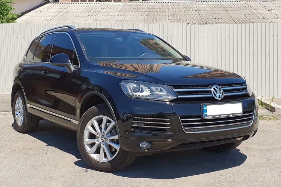 Продам Volkswagen Touareg Official 2014 года в Киеве