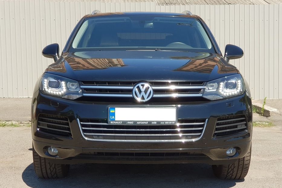 Продам Volkswagen Touareg Official 2014 года в Киеве