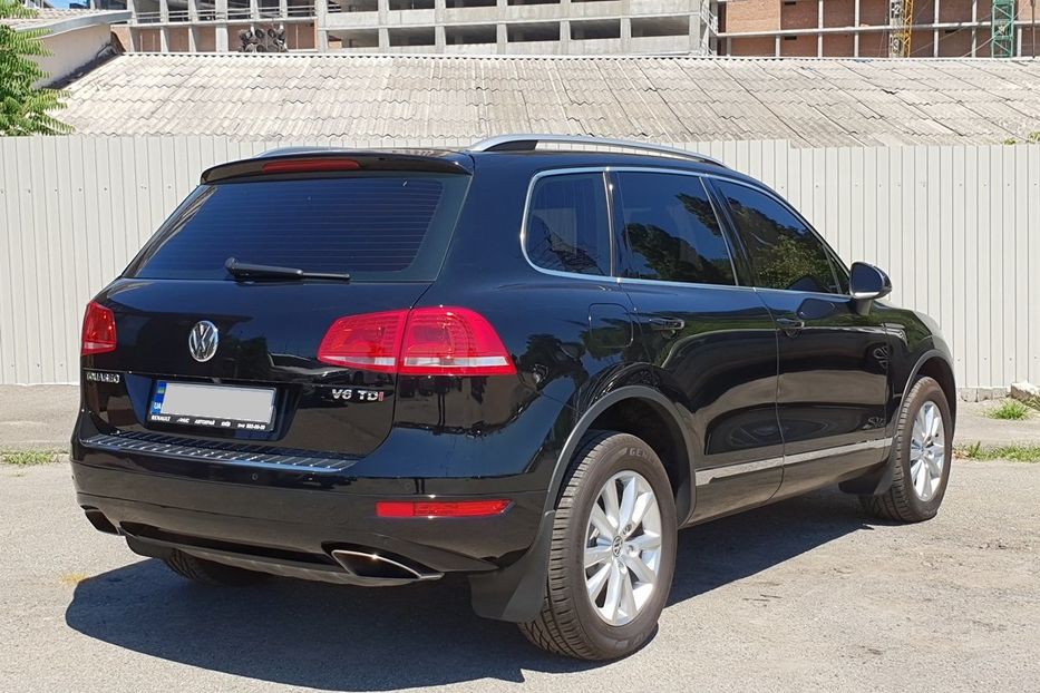 Продам Volkswagen Touareg Official 2014 года в Киеве