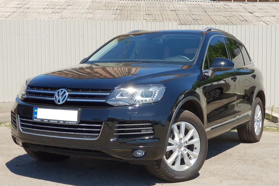 Продам Volkswagen Touareg Official 2014 года в Киеве