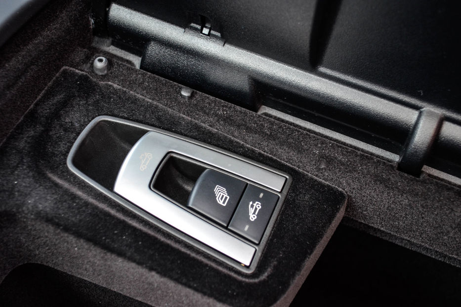 Продам Mercedes-Benz S-Class 63 AMG 2017 года в Киеве
