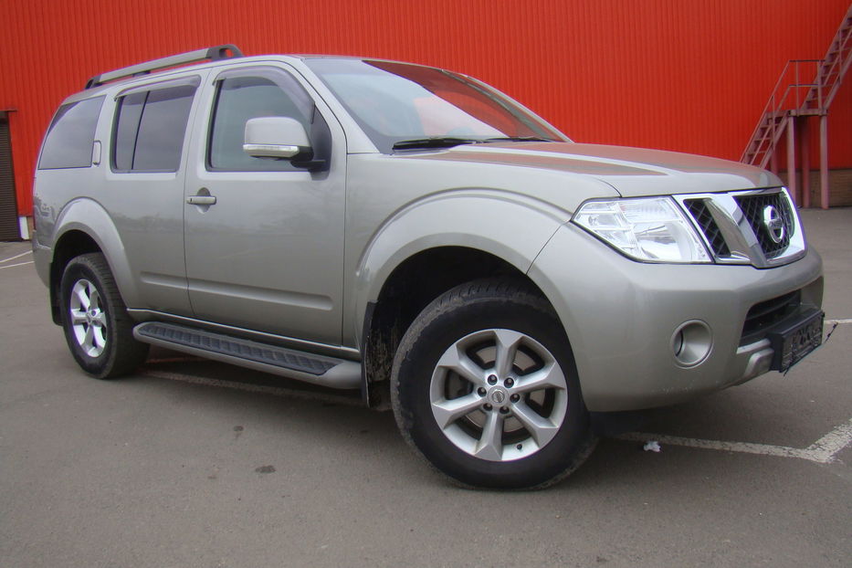 Продам Nissan Pathfinder 2012 года в Одессе