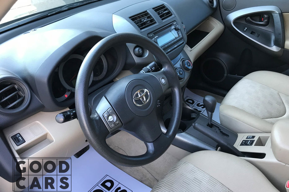 Продам Toyota Rav 4 2012 года в Одессе