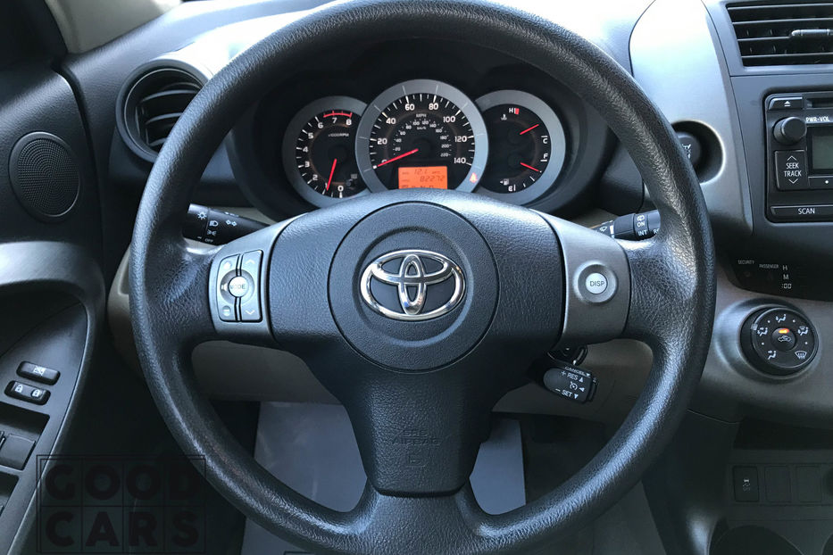 Продам Toyota Rav 4 2012 года в Одессе